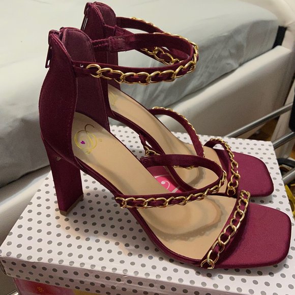 Burgundy Heels - Picture 2 of 8